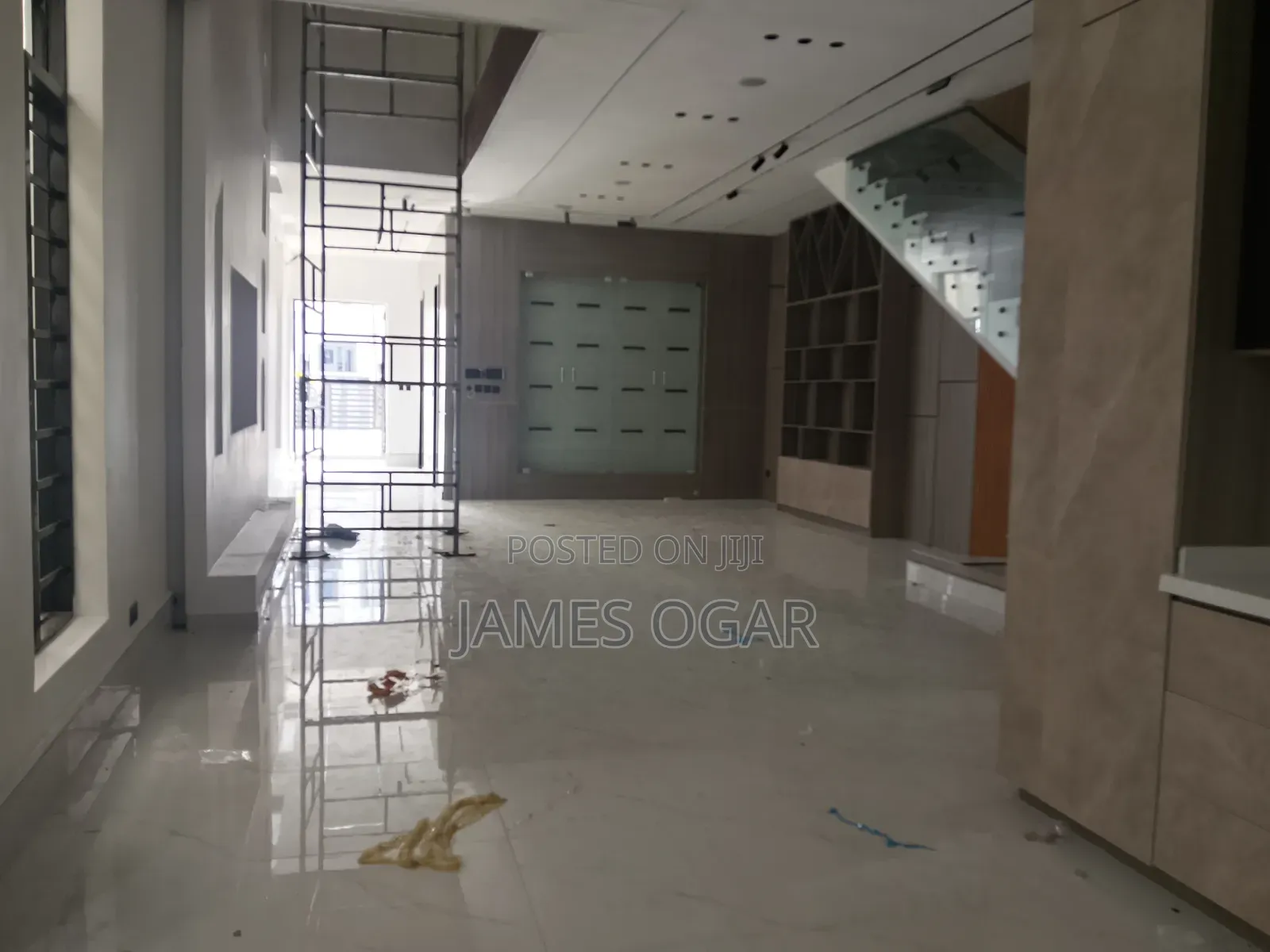 5bdrm Duplex in Royal Pines, Lekki Expressway for sale in Lekki Expressway