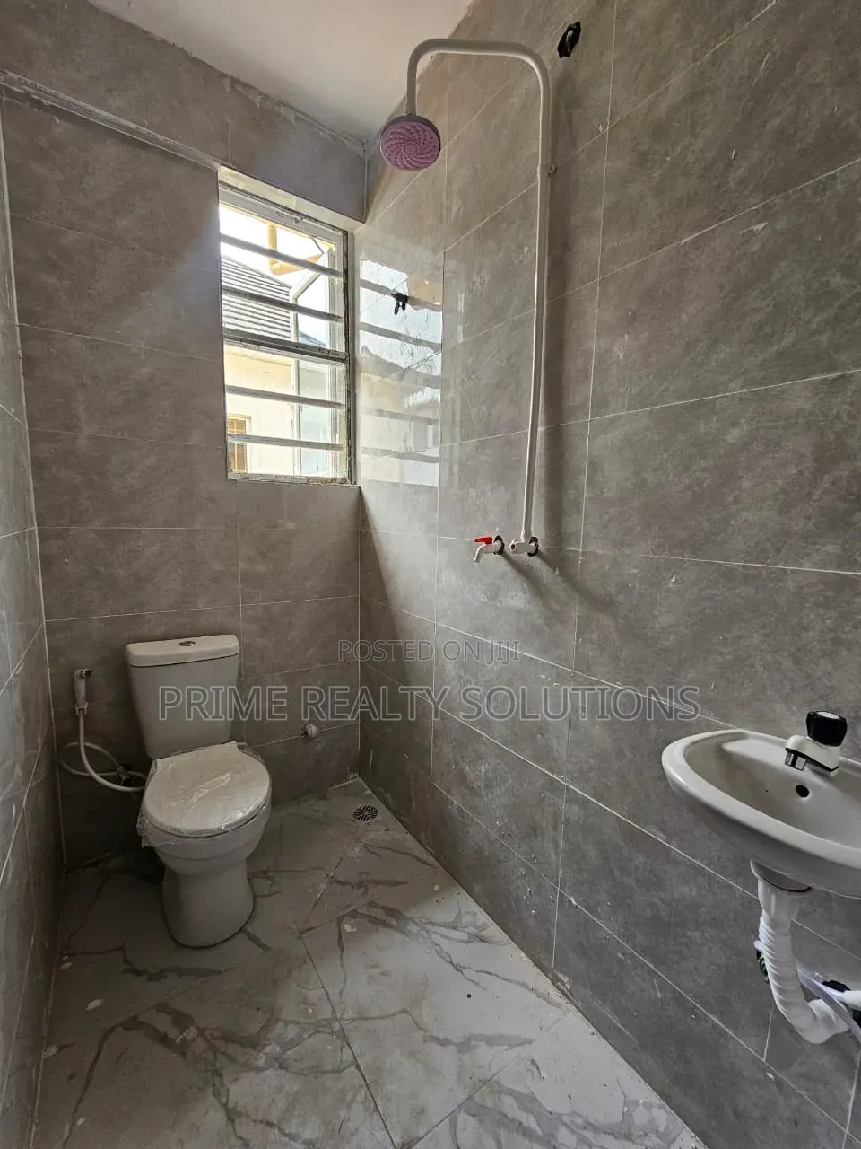 2bdrm Apartment in Van Daniels Street,, Lekki Expressway for rent in Lekki Expressway