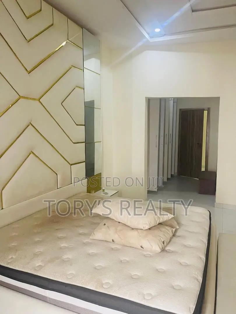 4bdrm Duplex in Lekki Phase 2 for sale in Lekki Phase 2