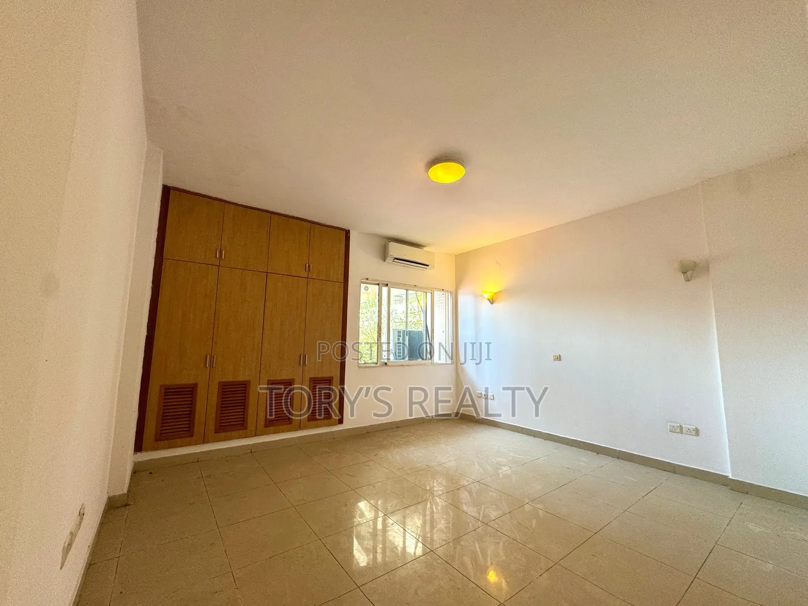 3bdrm Apartment in Old Ikoyi for sale in Old Ikoyi