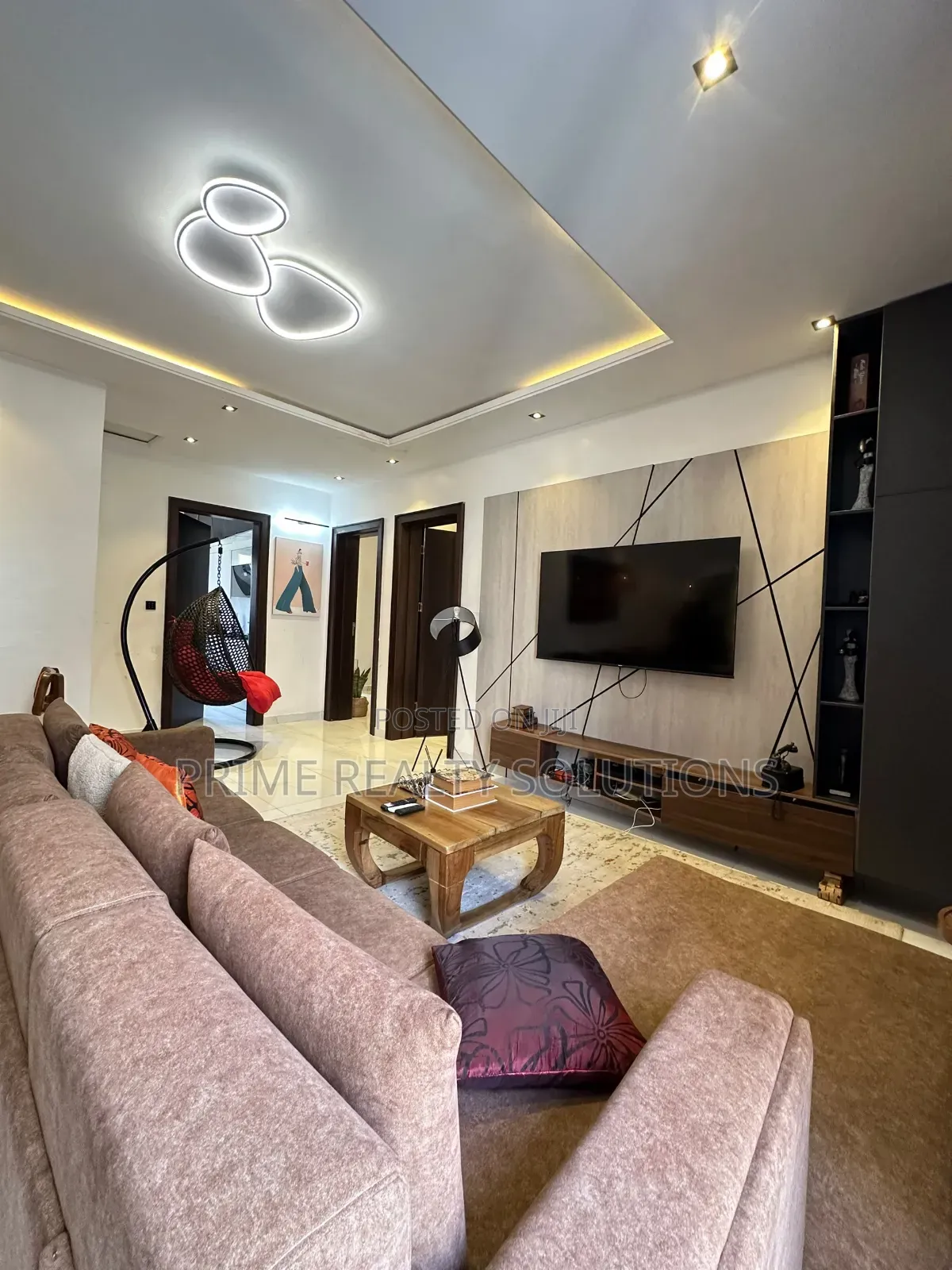 Furnished 2bdrm Apartment in Lekki Phase 1 for sale in Lekki Phase 1