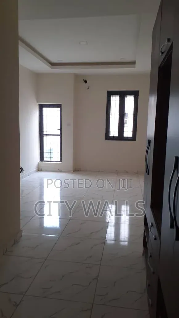 3bdrm Apartment in Chevron for rent in Chevron