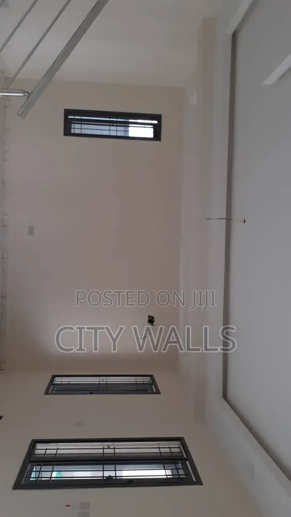 3bdrm Apartment in Chevron for rent in Chevron