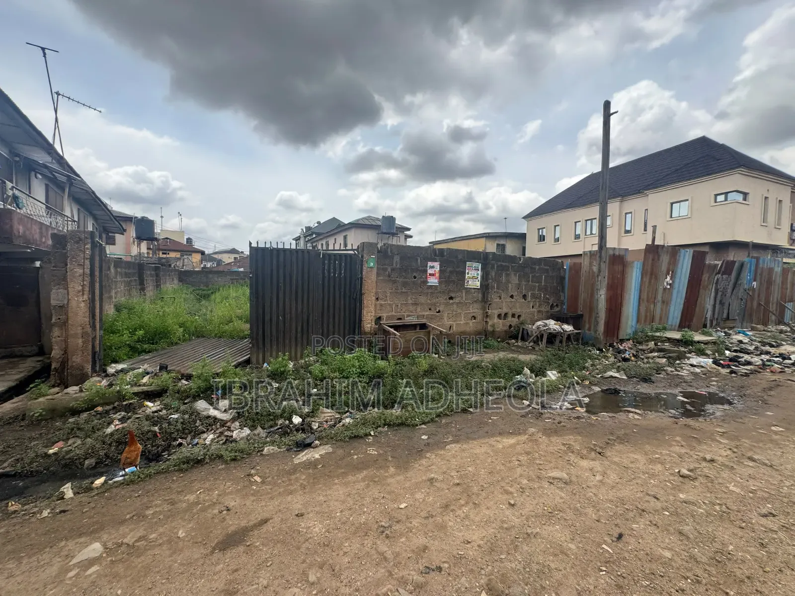 An Empty Land Measuring 300sqm in Iju