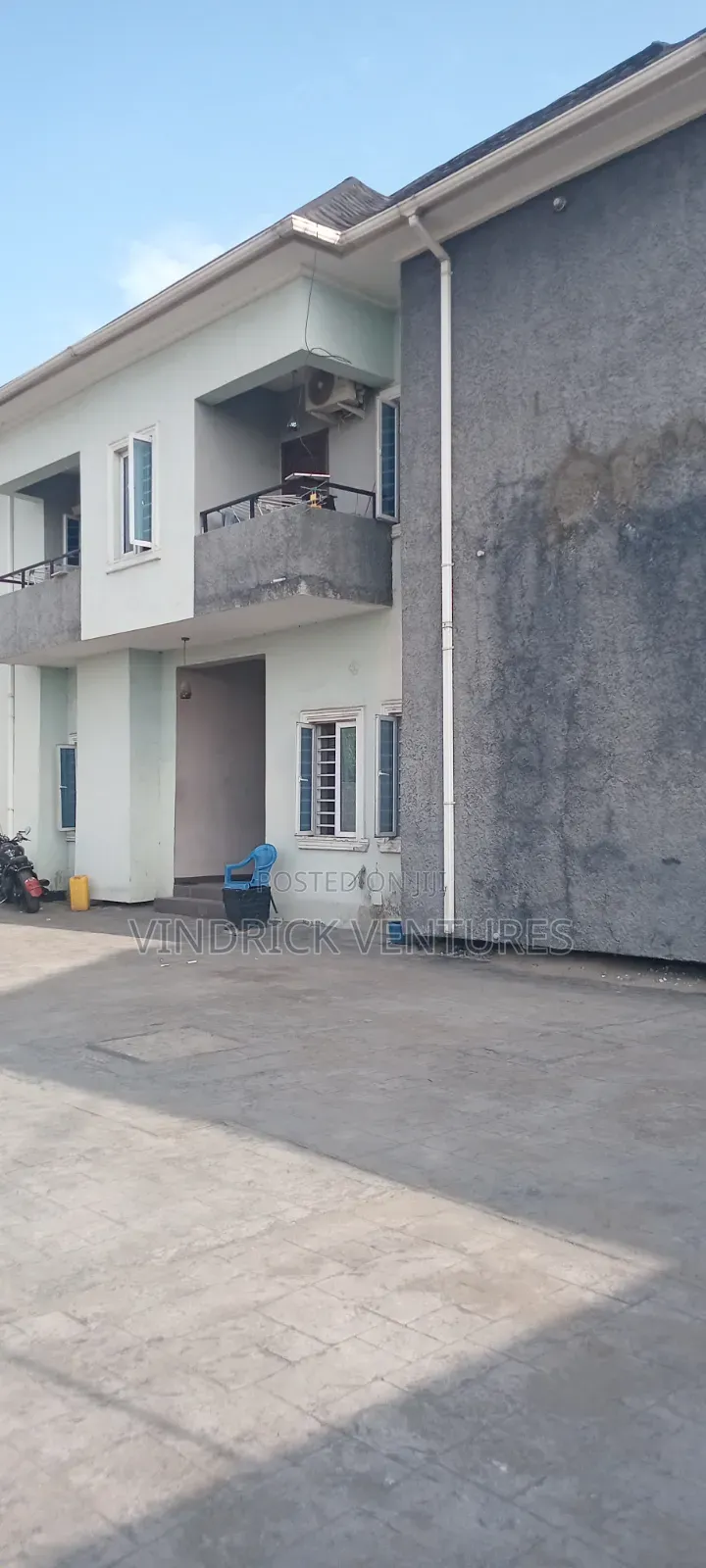 1bdrm Block of Flats in Alaguntan Off Mobil for sale in Ilaje / Lekki