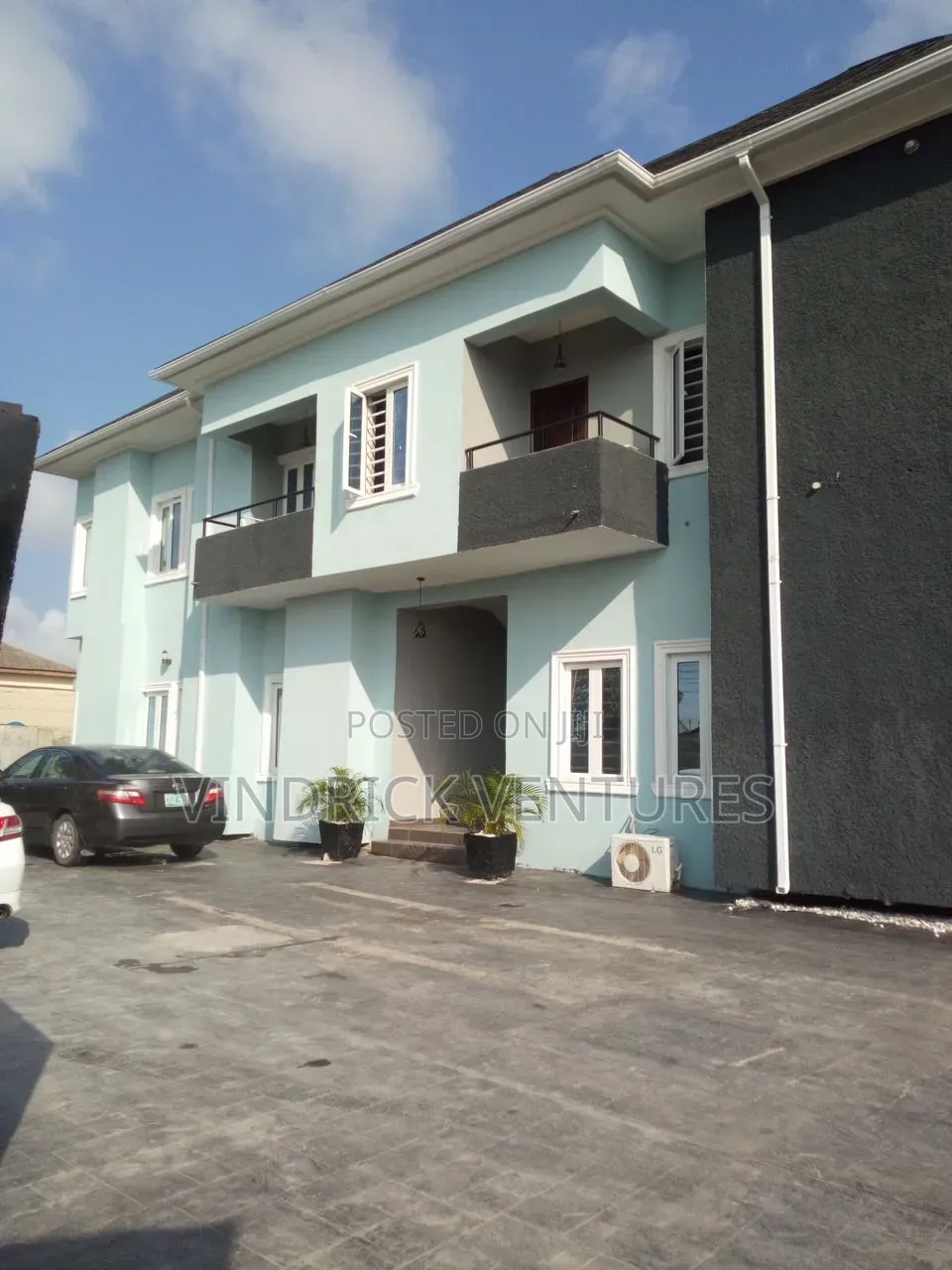 1bdrm Block of Flats in Alaguntan Off Mobil for sale in Ilaje / Lekki