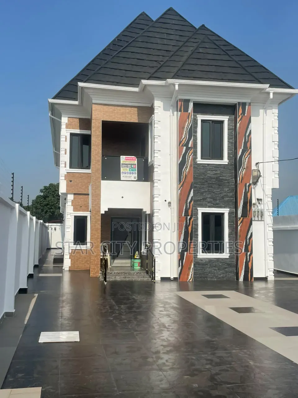 6bdrm Duplex in Alakuko Lagos for sale in Alakuko