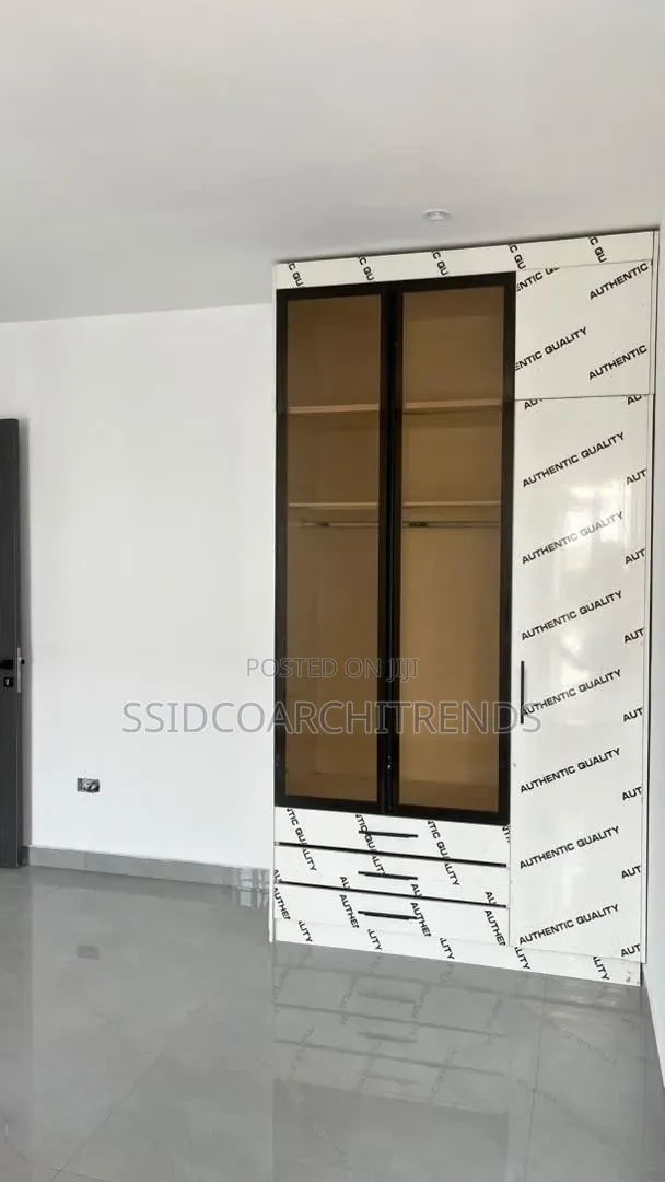 2bdrm Apartment in Call To Access, Ikate for sale in Ikate