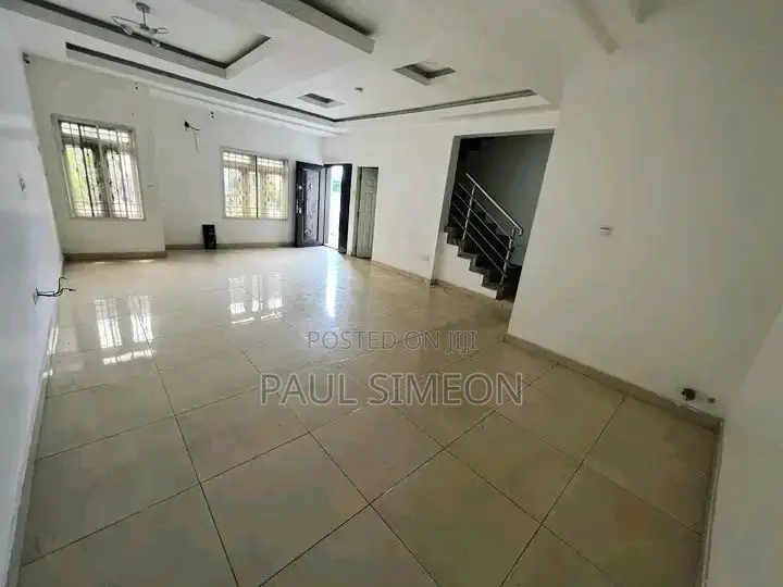4bdrm Duplex in Idu Industrial for rent in Idu Industrial