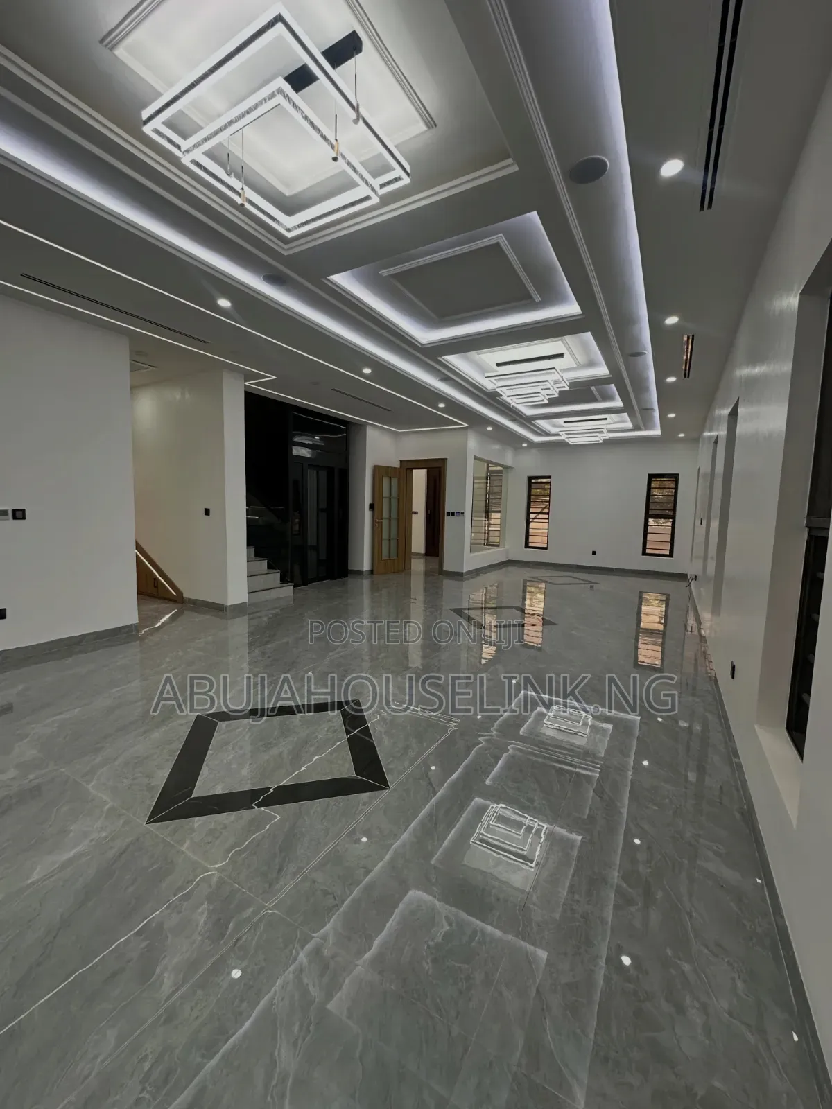 5bdrm Duplex in Katampe Extension for sale in Katampe Extension
