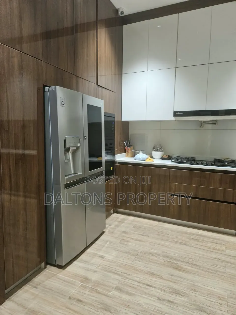 Furnished 5bdrm Duplex in Luxury Living, Sabon Lugbe for sale in Sabon Lugbe