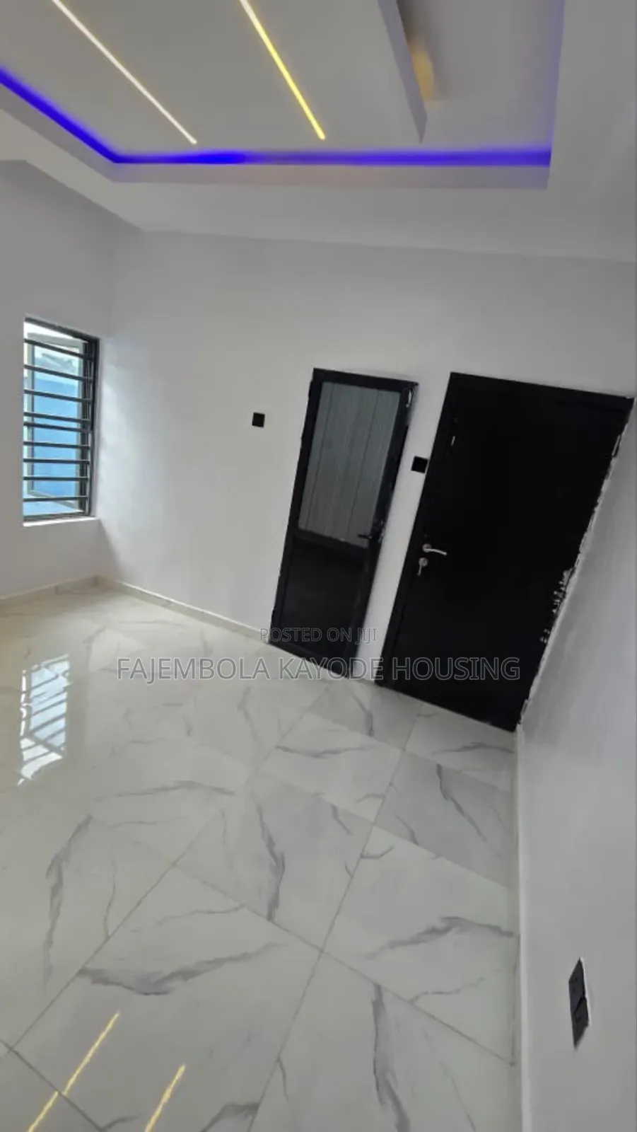 3bdrm Bungalow in Adetokun, Ologuneru for sale in Ologuneru