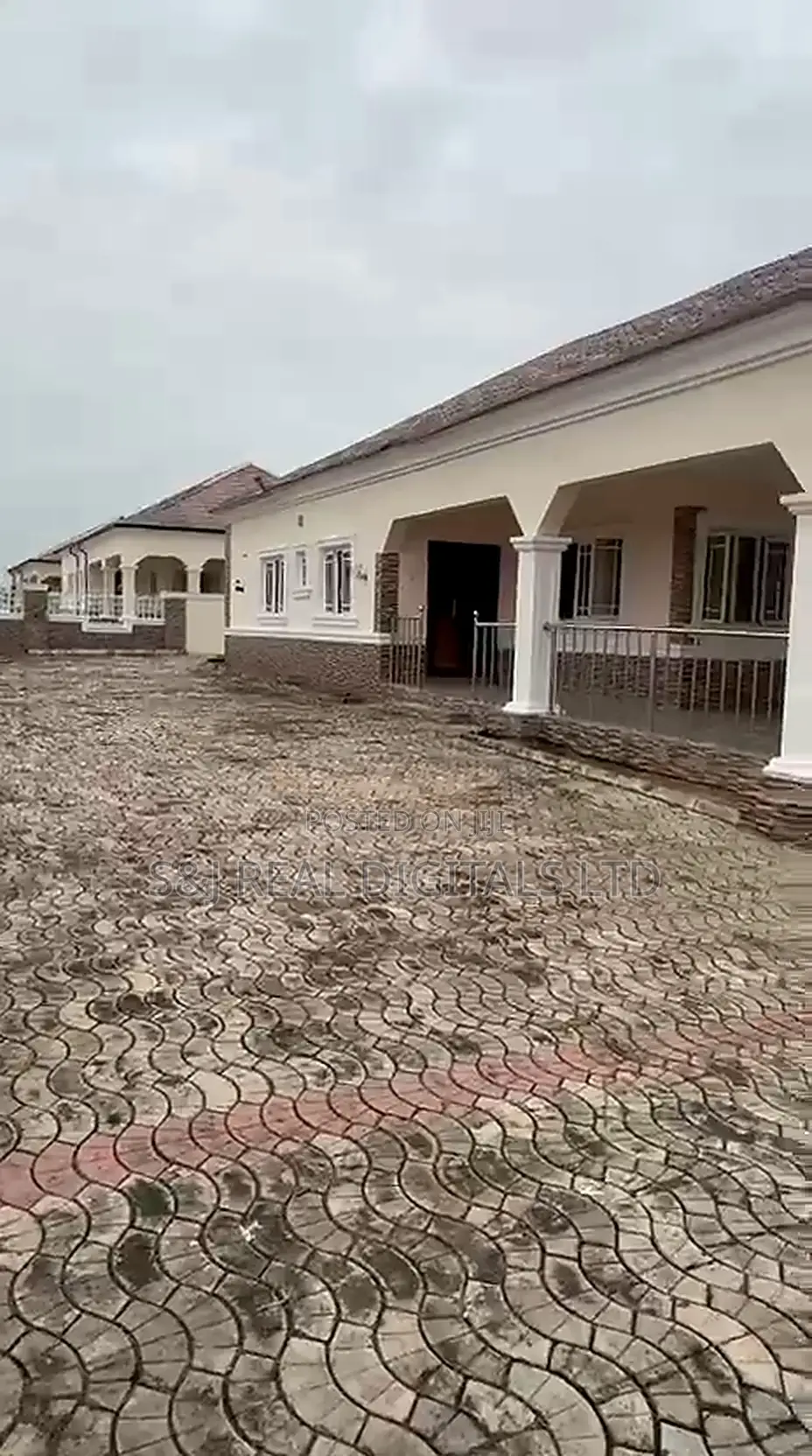 3bdrm Bungalow in FHA for rent in FHA
