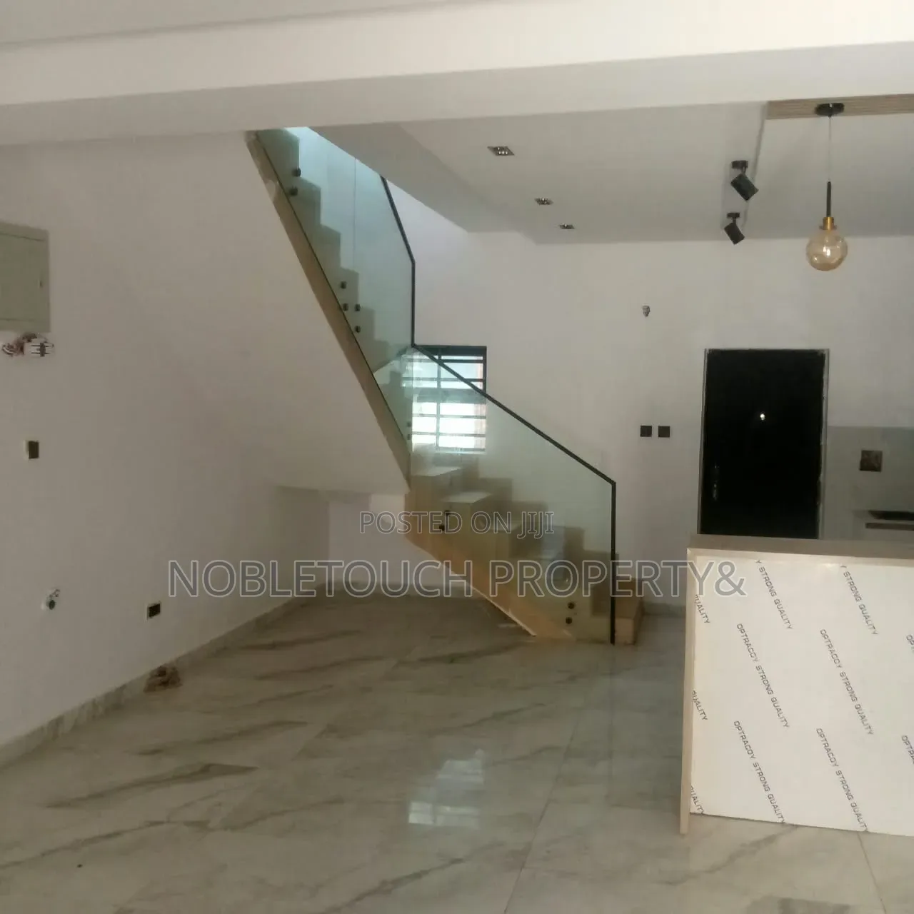 2bdrm Duplex in Lasu Igando Road, Akesan for sale in Akesan