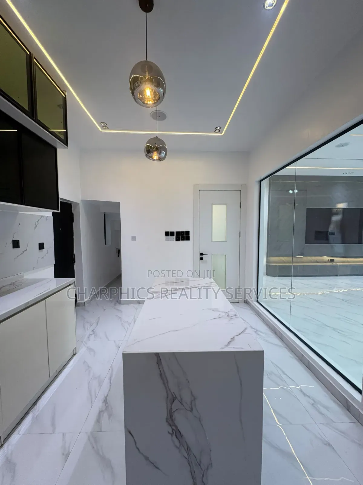 4bdrm Duplex in Off Lekki-Epe Expressway for sale in Off Lekki-Epe Expressway