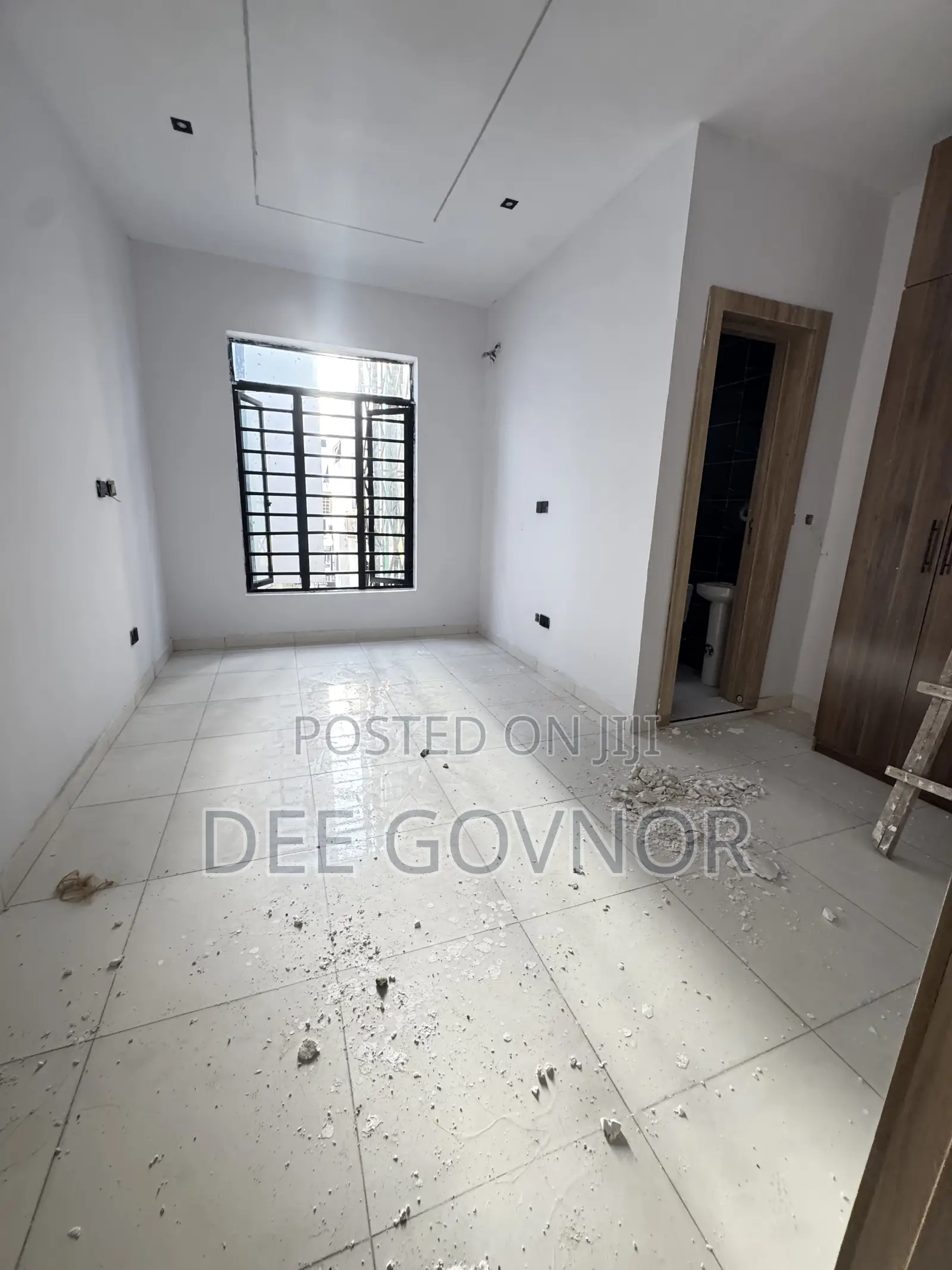 3bdrm Duplex in Ikota G R A for sale in Ikota