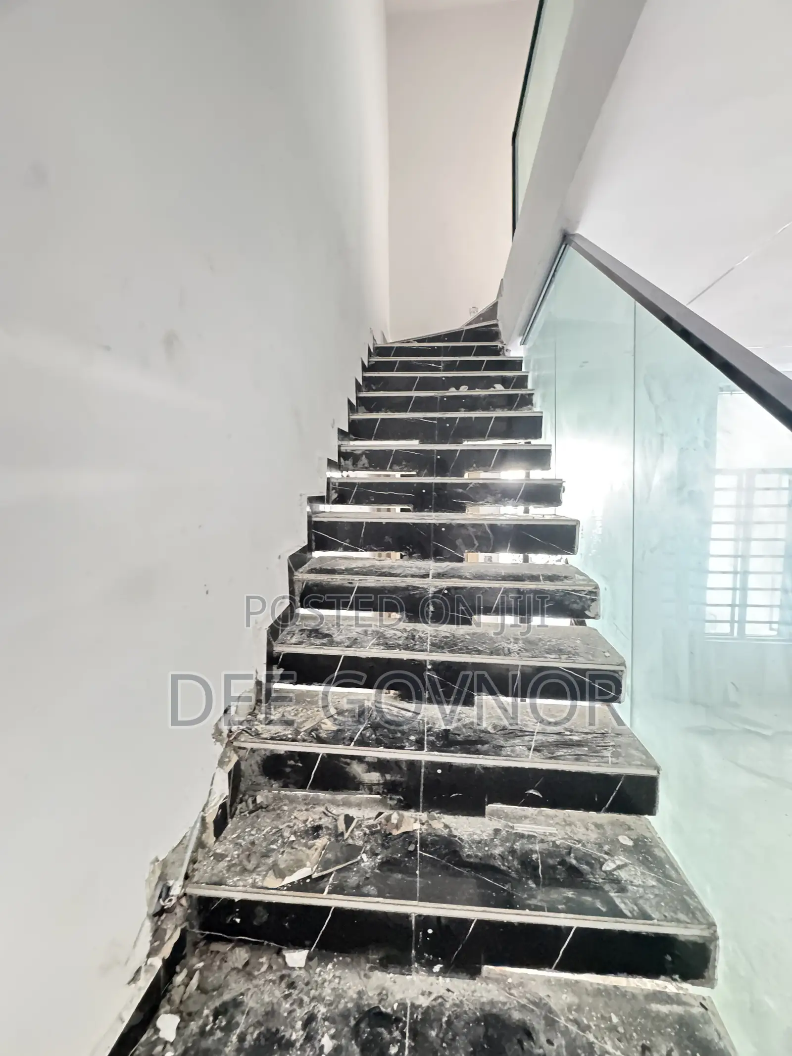 3bdrm Duplex in Ikota G R A for sale in Ikota