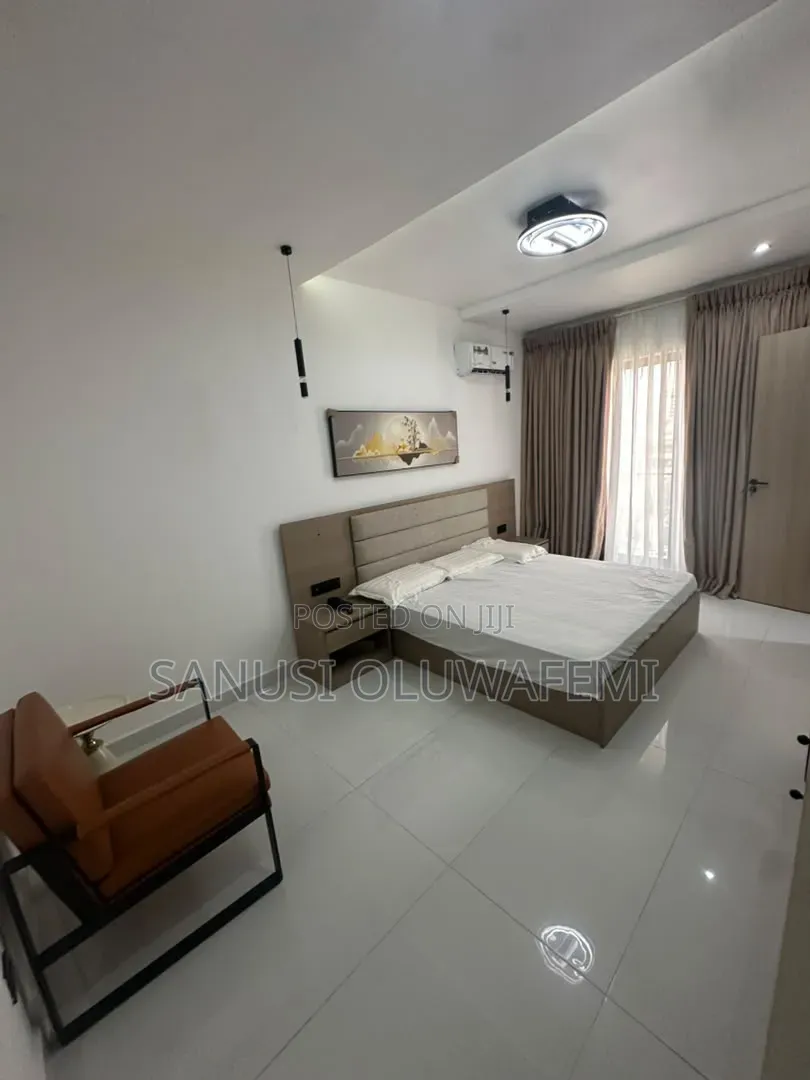 Furnished 2bdrm Block of Flats in Lekki Phase 1 for rent in Lekki Phase 1