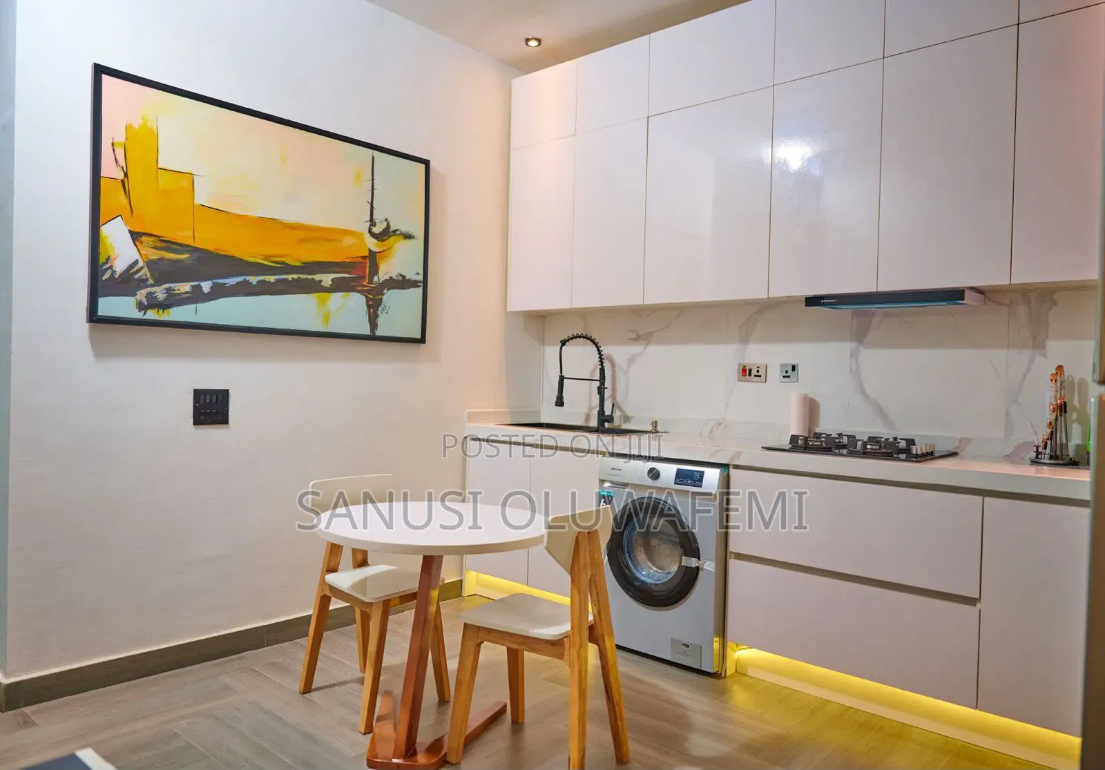 Furnished 2bdrm Block of Flats in Lekki Phase 1 for rent in Lekki Phase 1