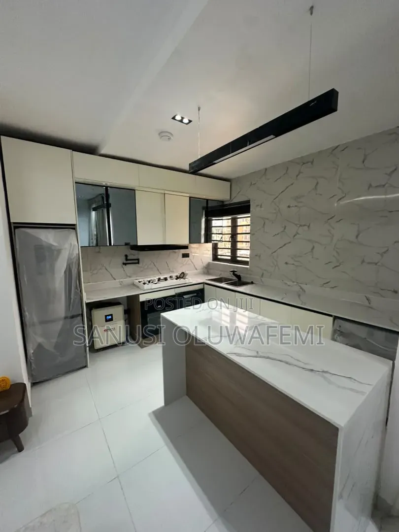 Furnished 1bdrm Apartment in Lekki Phase 1 for rent in Lekki Phase 1