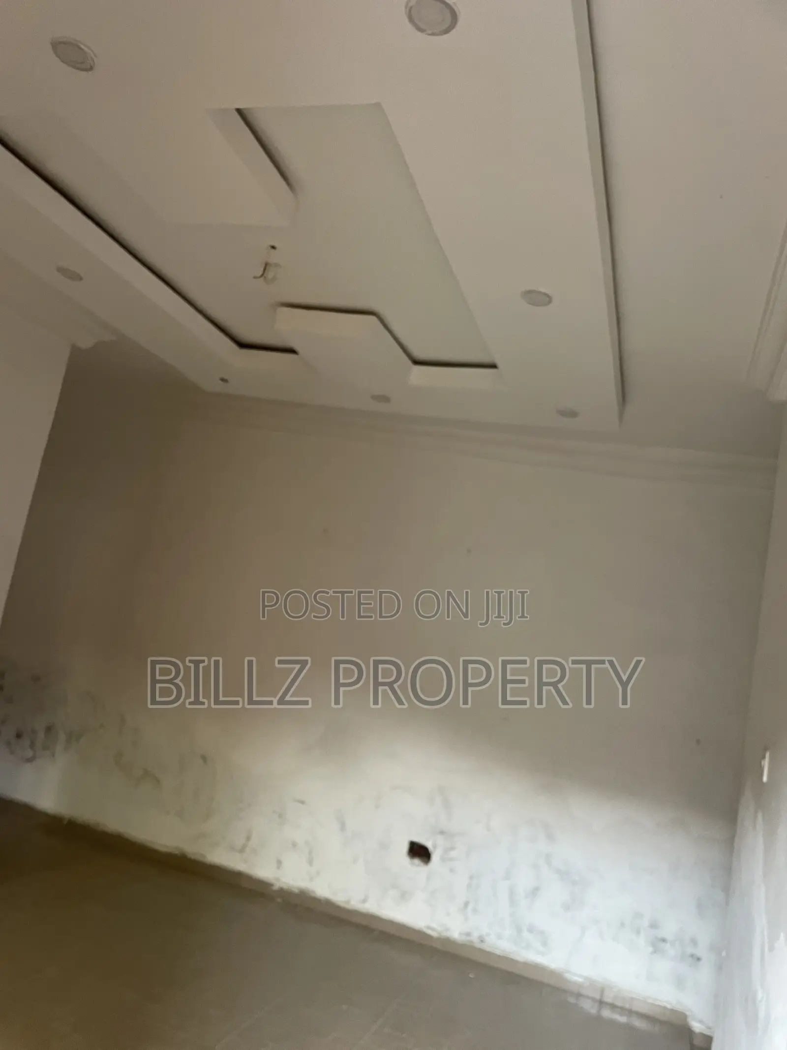 2bdrm Apartment in Iyana Ekoro, Abule Egba for rent in Abule Egba