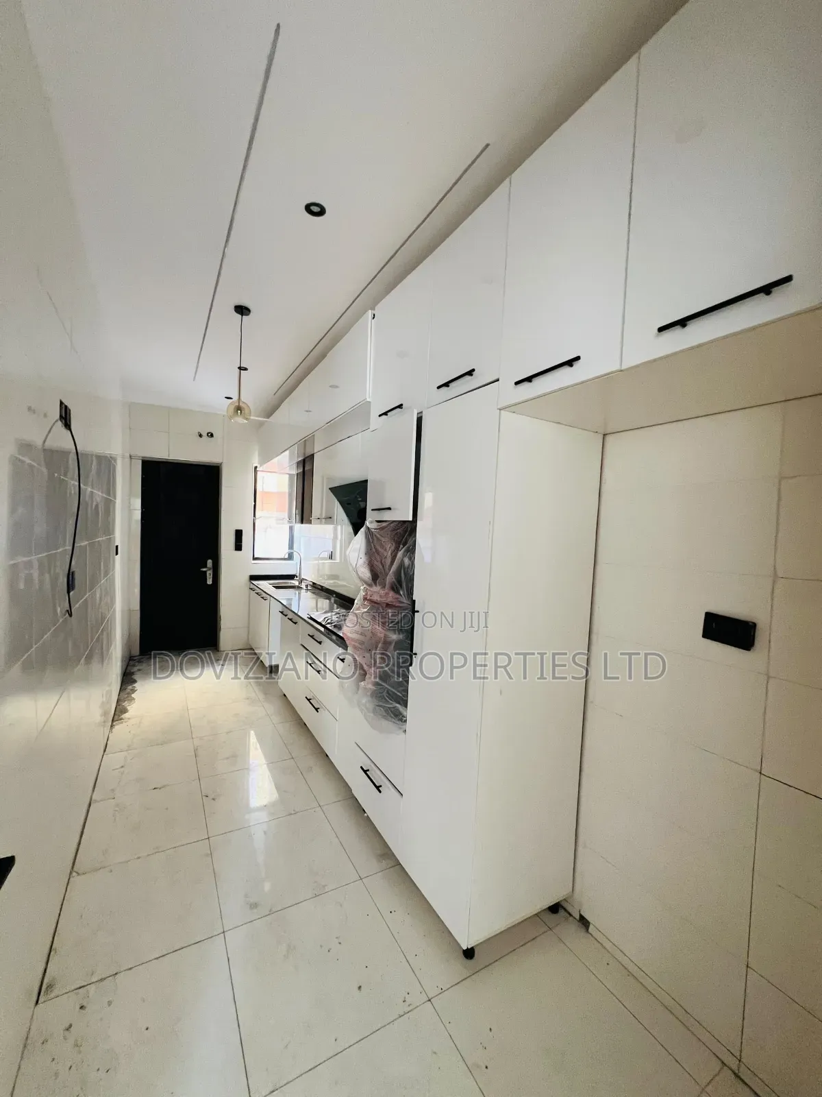 3bdrm Duplex in Abraham Adesanya Estate for sale in Abraham Adesanya Estate