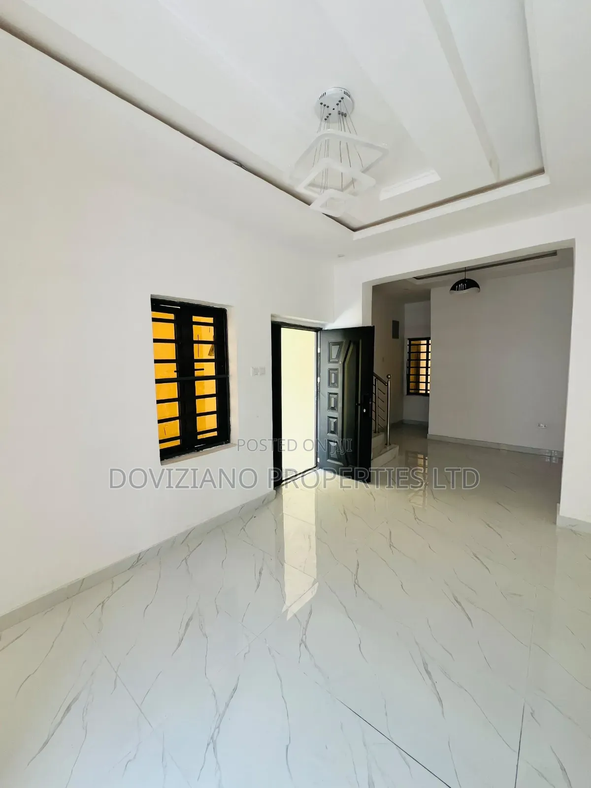 2bdrm Apartment in Off Lekki-Epe Expressway for sale in Off Lekki-Epe Expressway