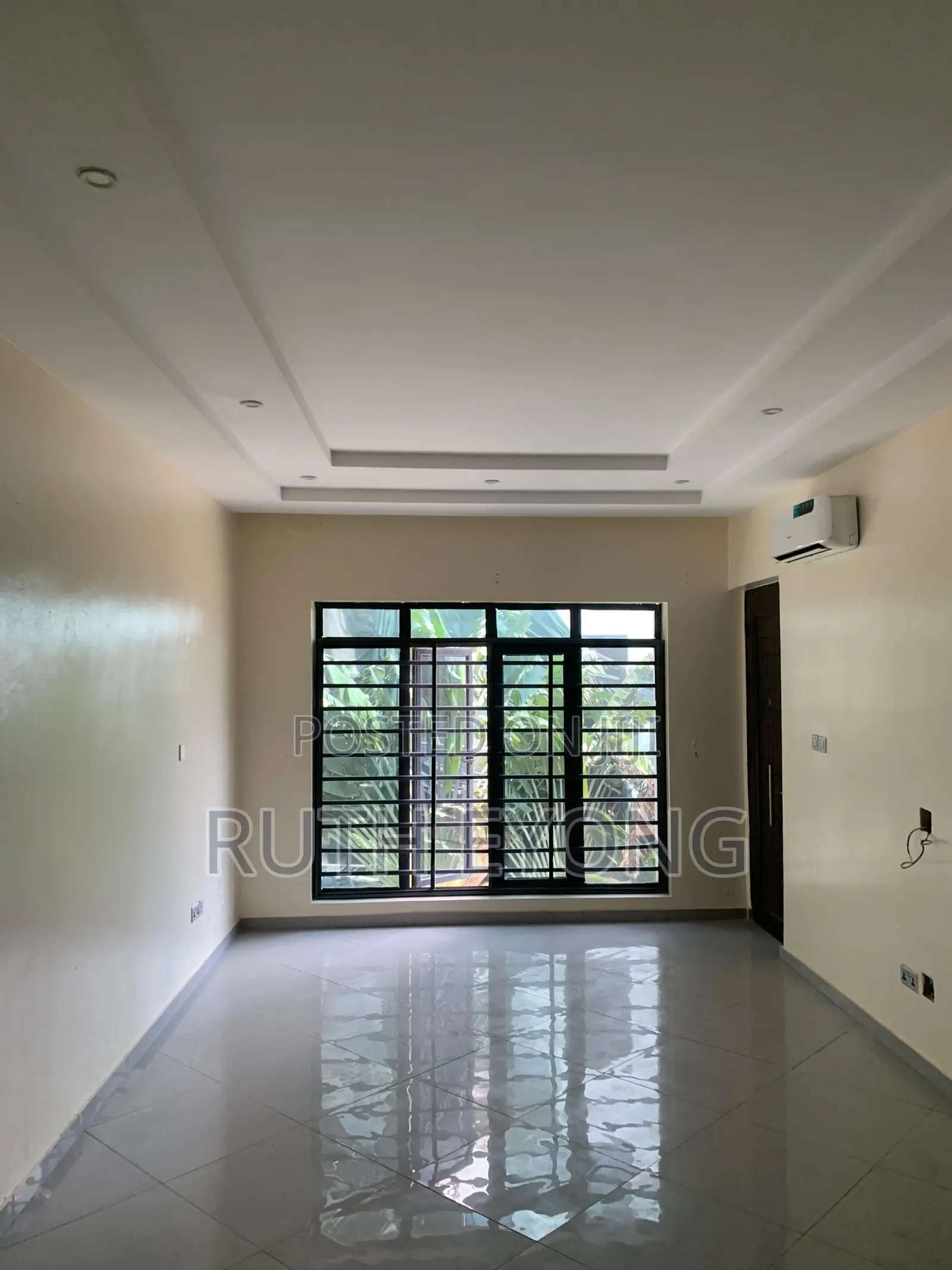 5bdrm Townhouse / Terrace in Adeola Odeku for rent in Adeola Odeku