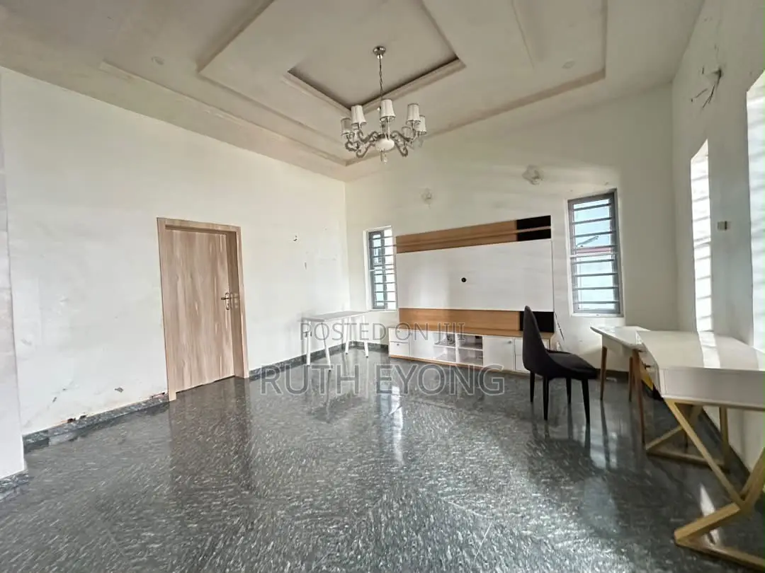 4bdrm Townhouse / Terrace in Lekki Phase 2 for rent in Lekki Phase 2