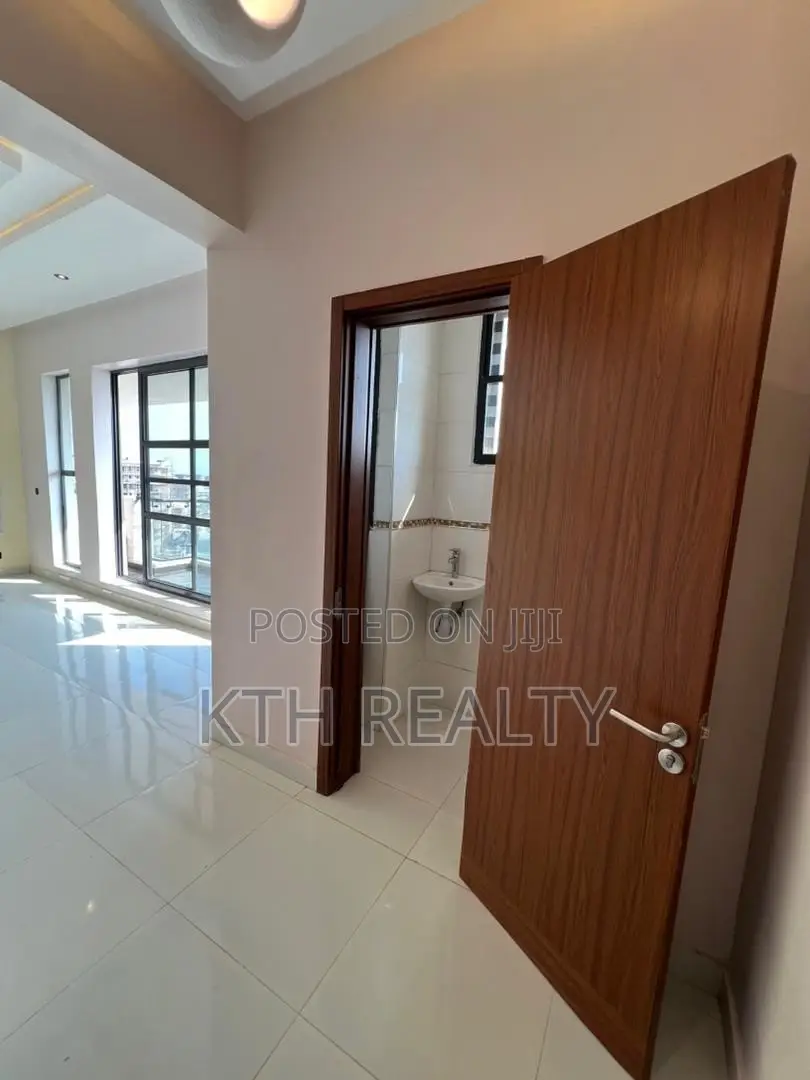3bdrm Apartment in Lekki Phase 1 for sale in Lekki Phase 1