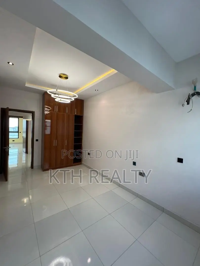 3bdrm Apartment in Lekki Phase 1 for sale in Lekki Phase 1