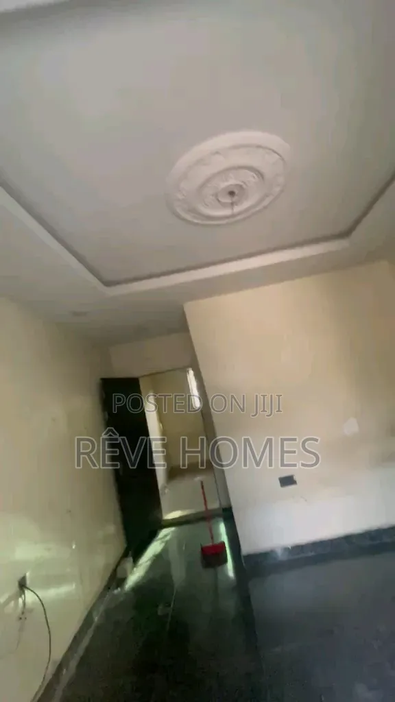Mini Flat in Akoka for rent in Akoka