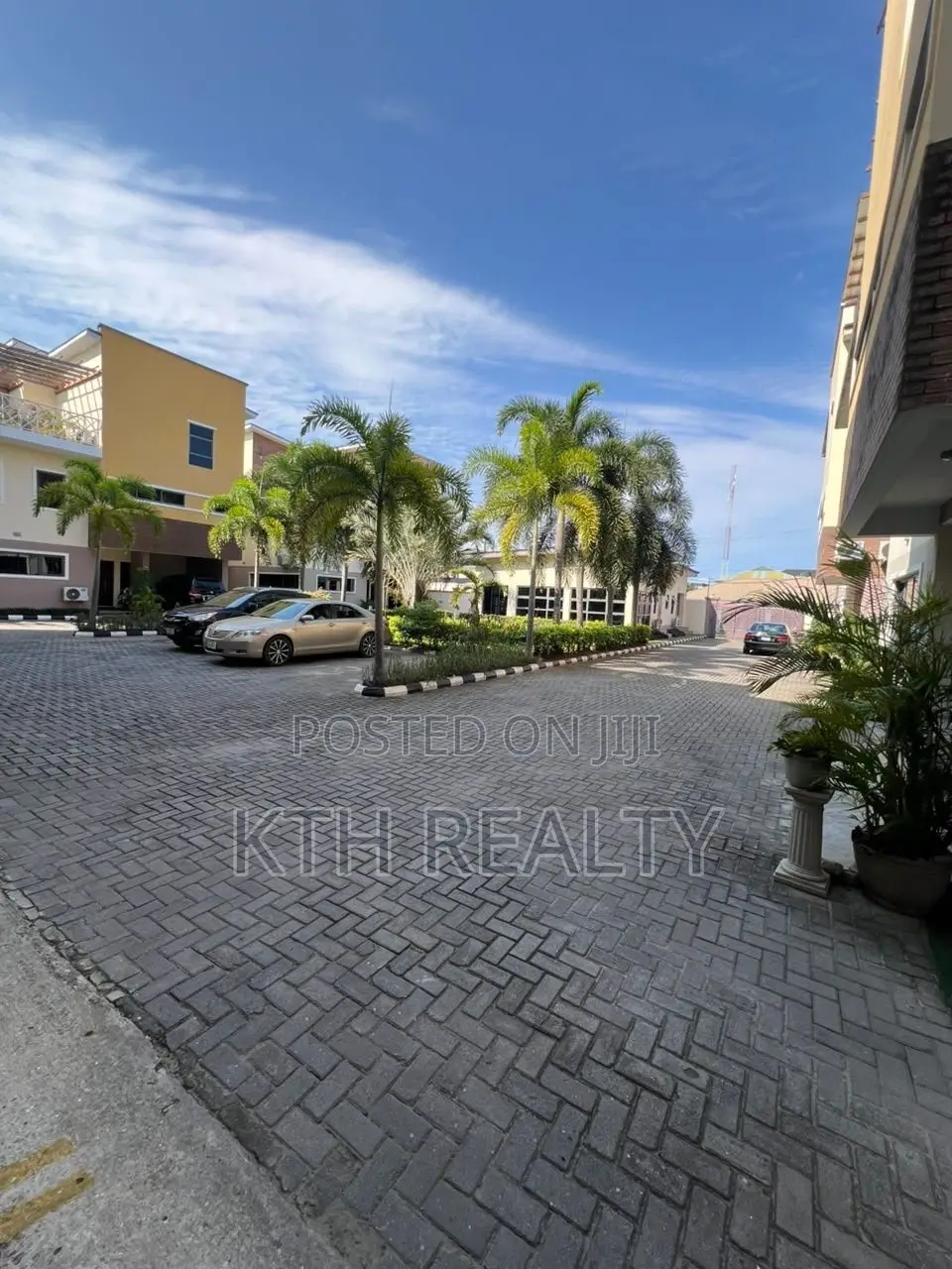 4bdrm Duplex in Victoria Island Extension for rent in Victoria Island Extension