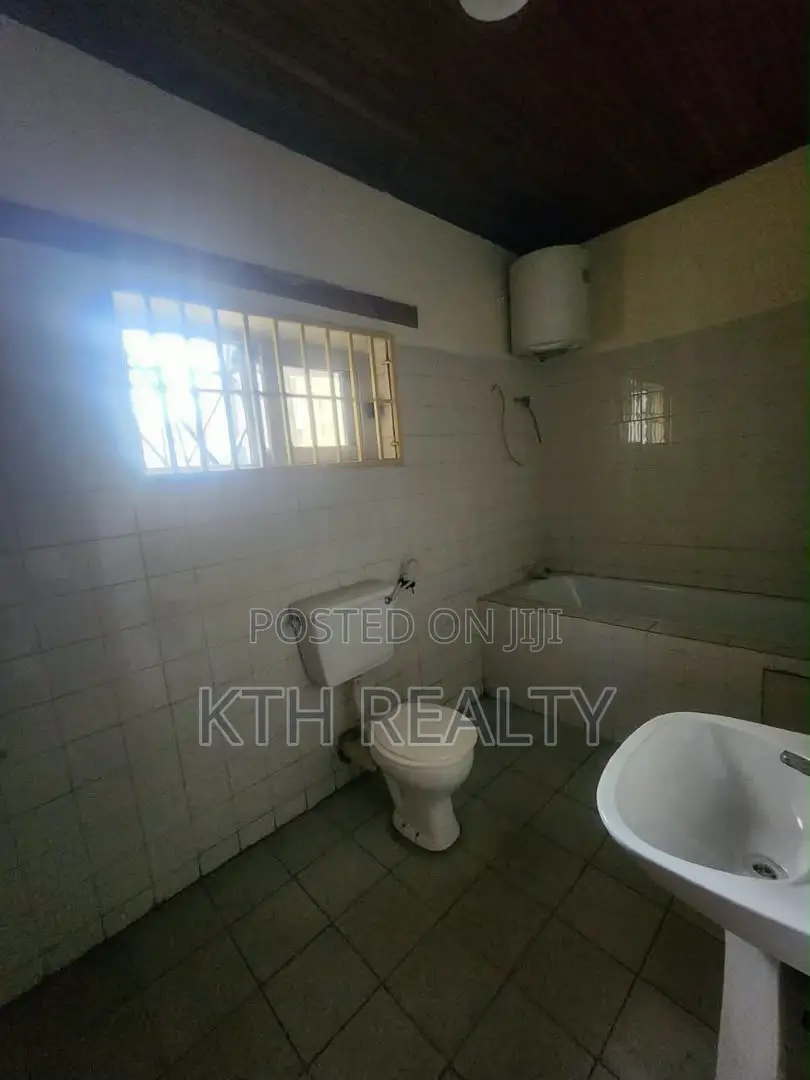 Five 5 Bedroom Semi Detached Office Building in Old Ikoyi