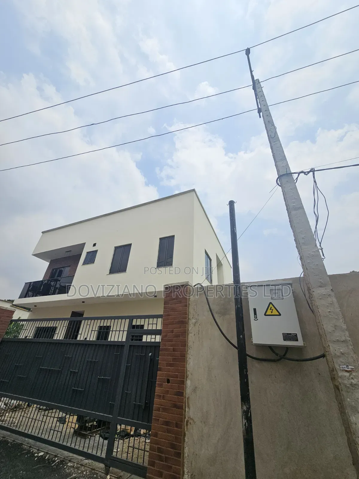2bdrm Apartment in Ikeja GRA for rent in Ikeja GRA