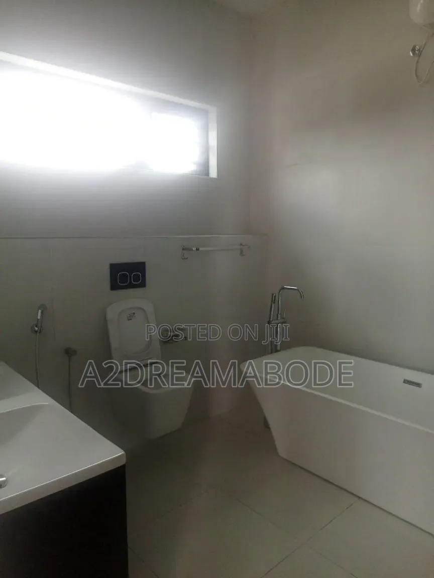 4bdrm Duplex in Ikeja Gra for rent in Ikeja GRA