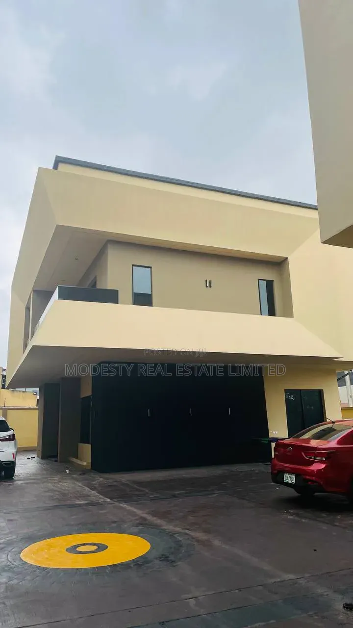 4bdrm Duplex in Bodija for sale in Bodija