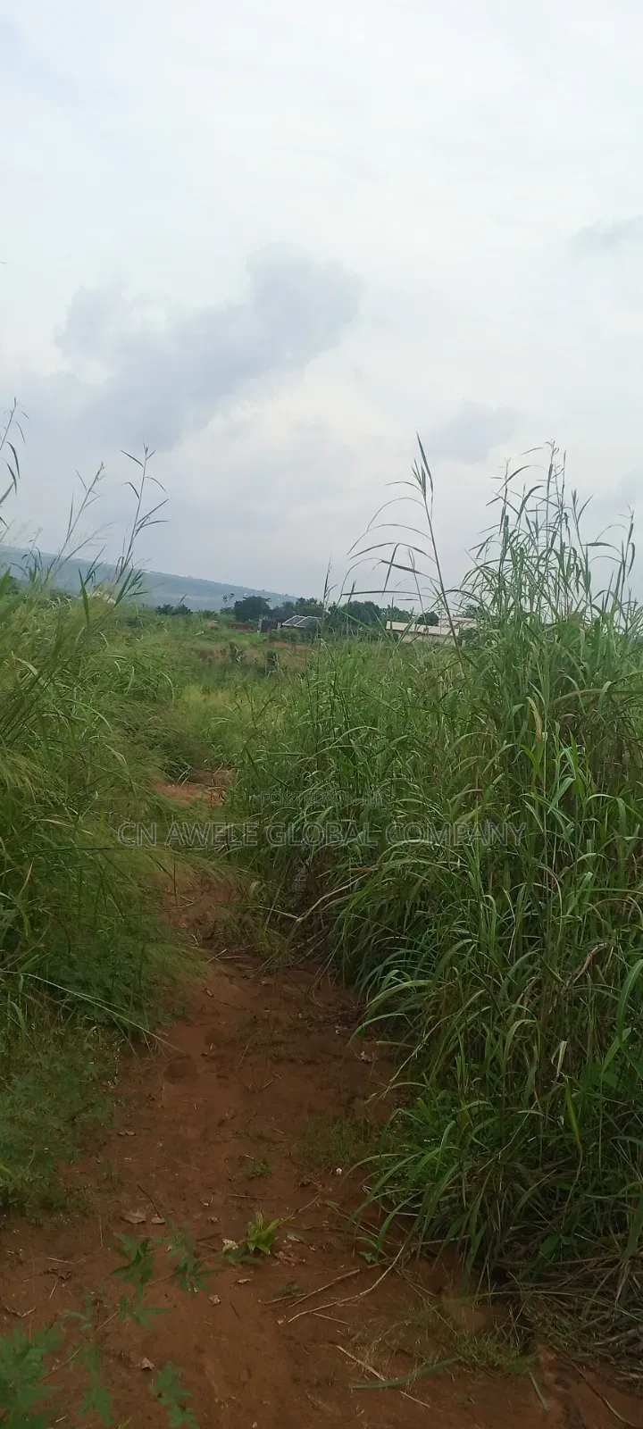Land in Ojoto in Ideato South