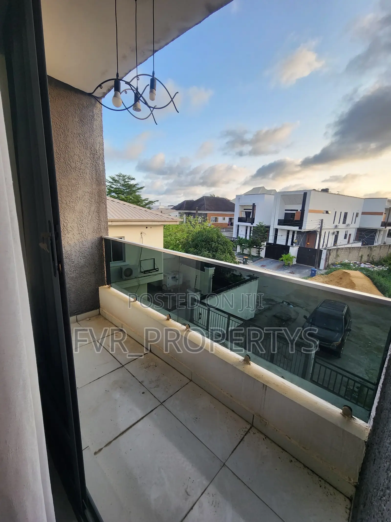 1bdrm Shared Apartment in Ikota Villa for rent in Ikota