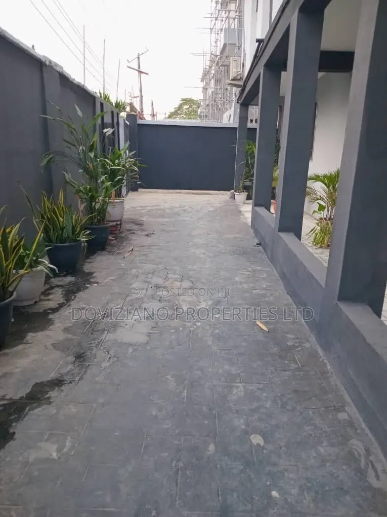 Furnished 3bdrm Apartment in Ikeja GRA for rent in Ikeja GRA