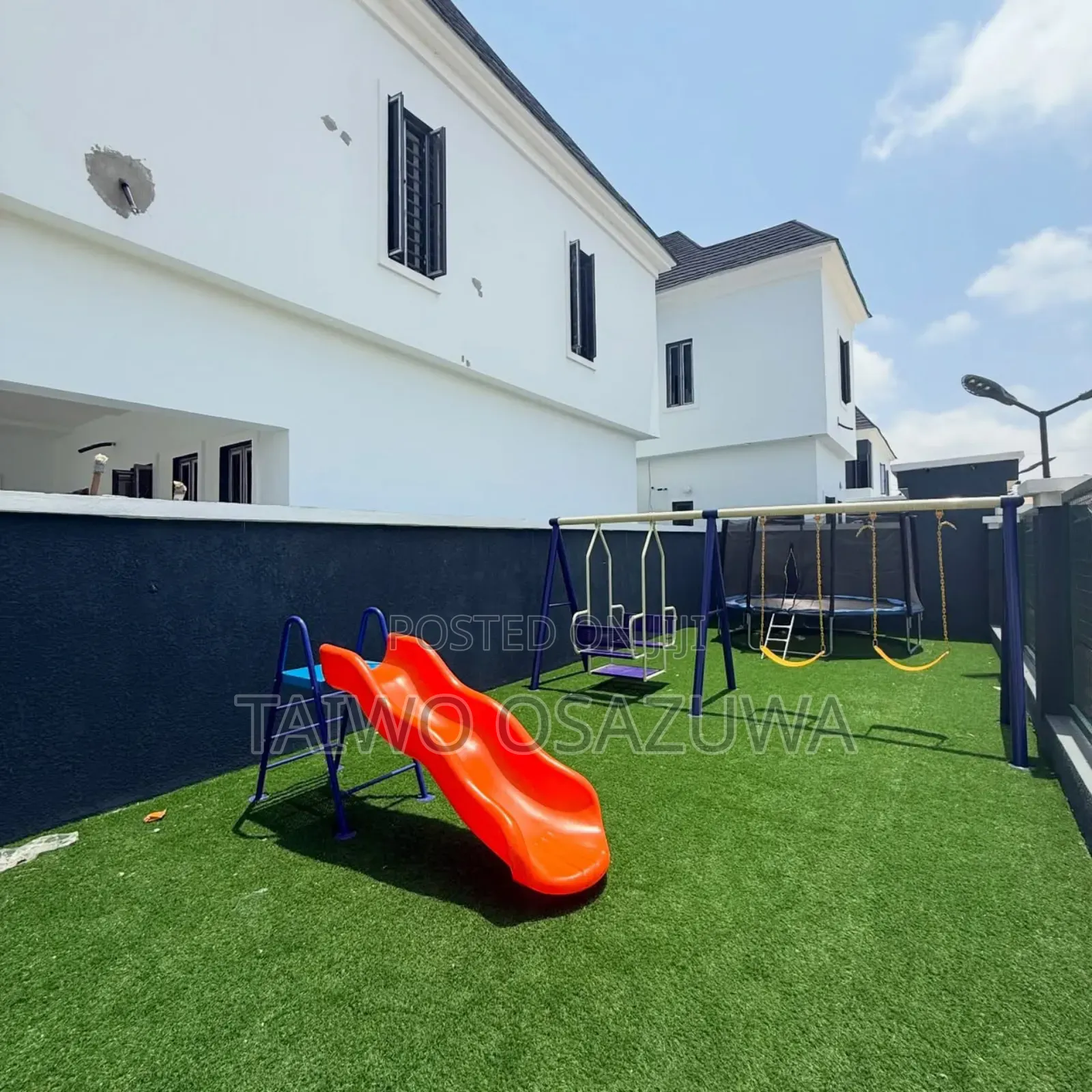 4bdrm Duplex in In An Estate In Ajah for rent in Ado / Ajah