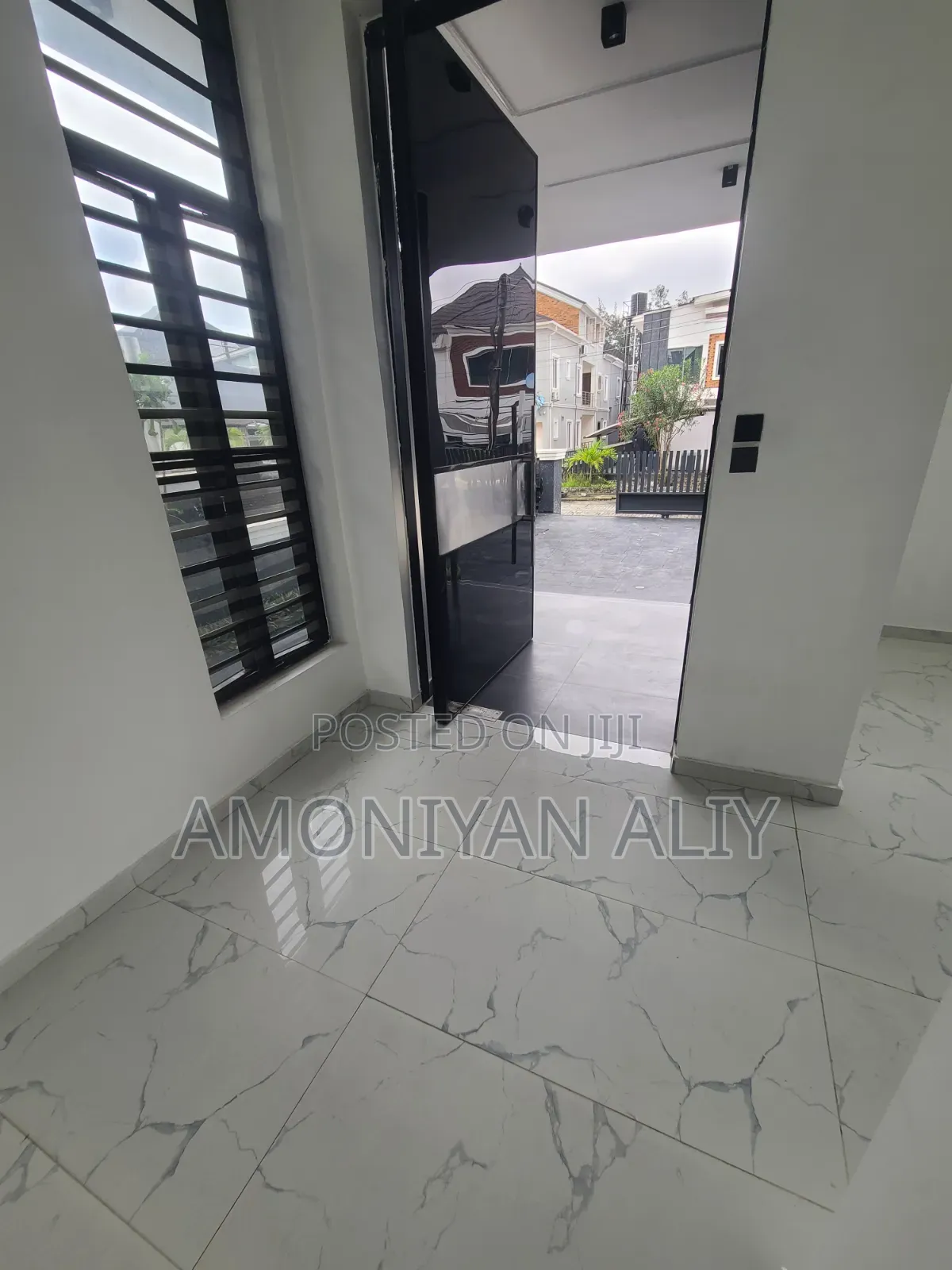 5bdrm Mansion in Megamond, Ikota for sale in Ikota
