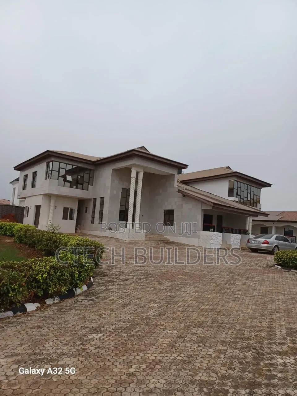 5bdrm Duplex in Benin City for sale in Benin City