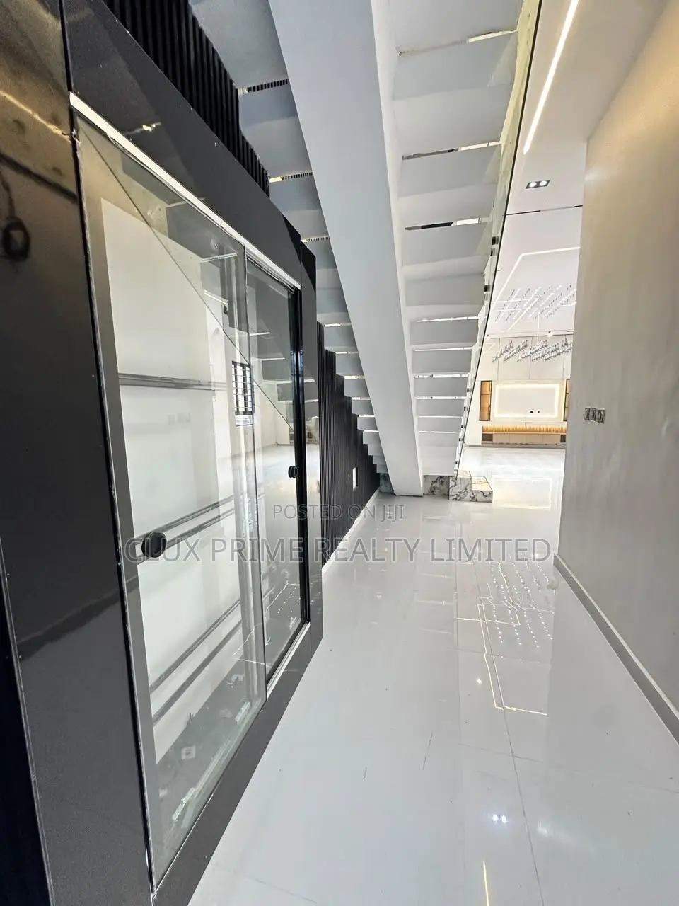 5bdrm Duplex in Ado / Ajah for sale in Ado / Ajah