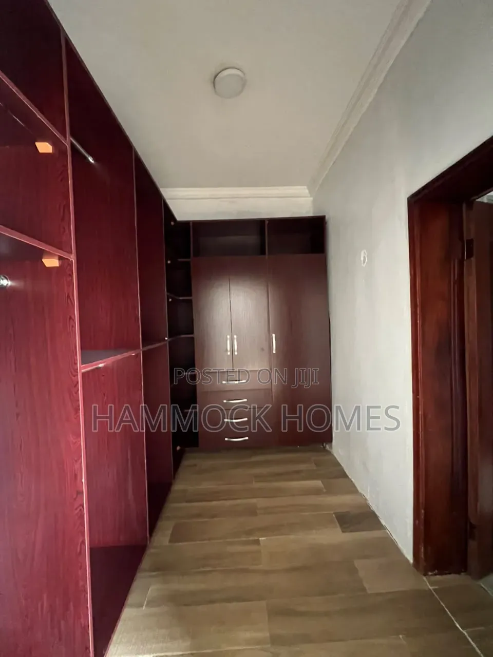 4bdrm Duplex in Onikoko Close, Agodi for rent in Agodi