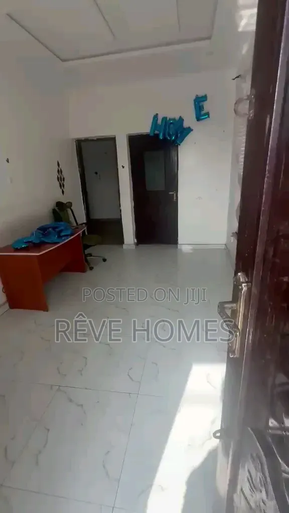 2bdrm Block of Flats in Oworonshoki / Gbagada for rent in Oworonshoki / Gbagada