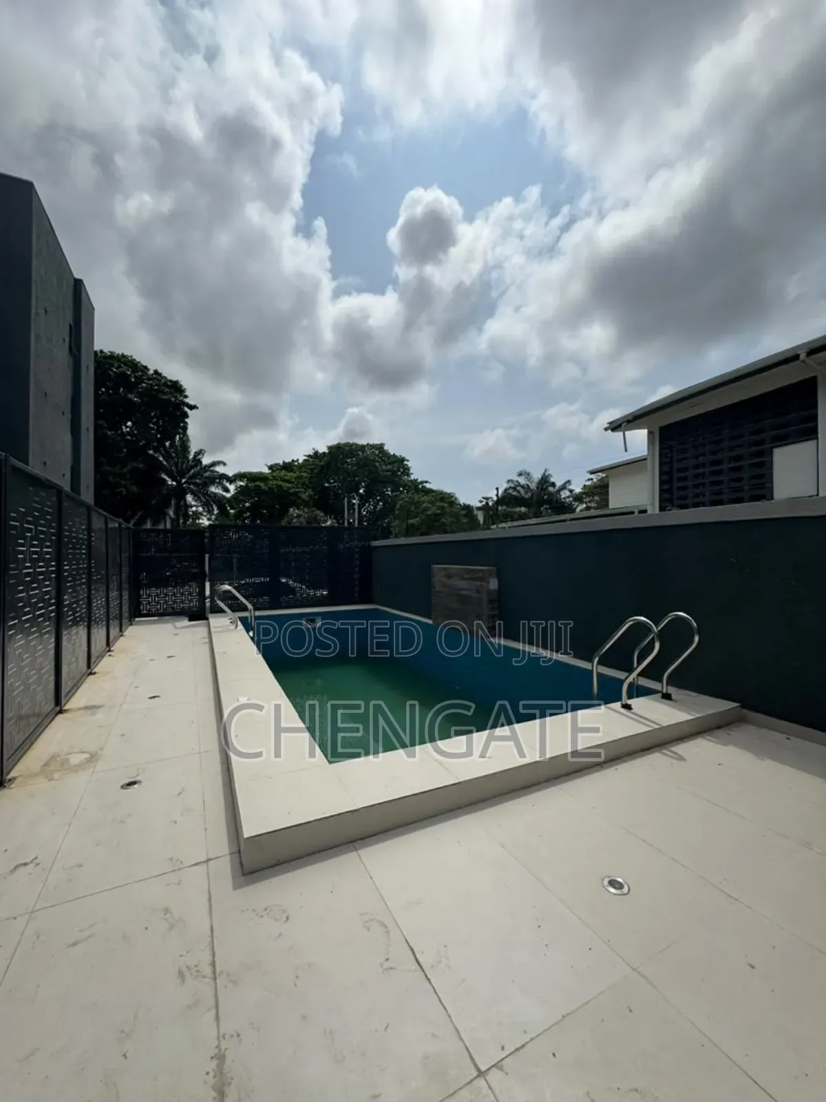 4bdrm Penthouse in Victoria Island for sale in Victoria Island
