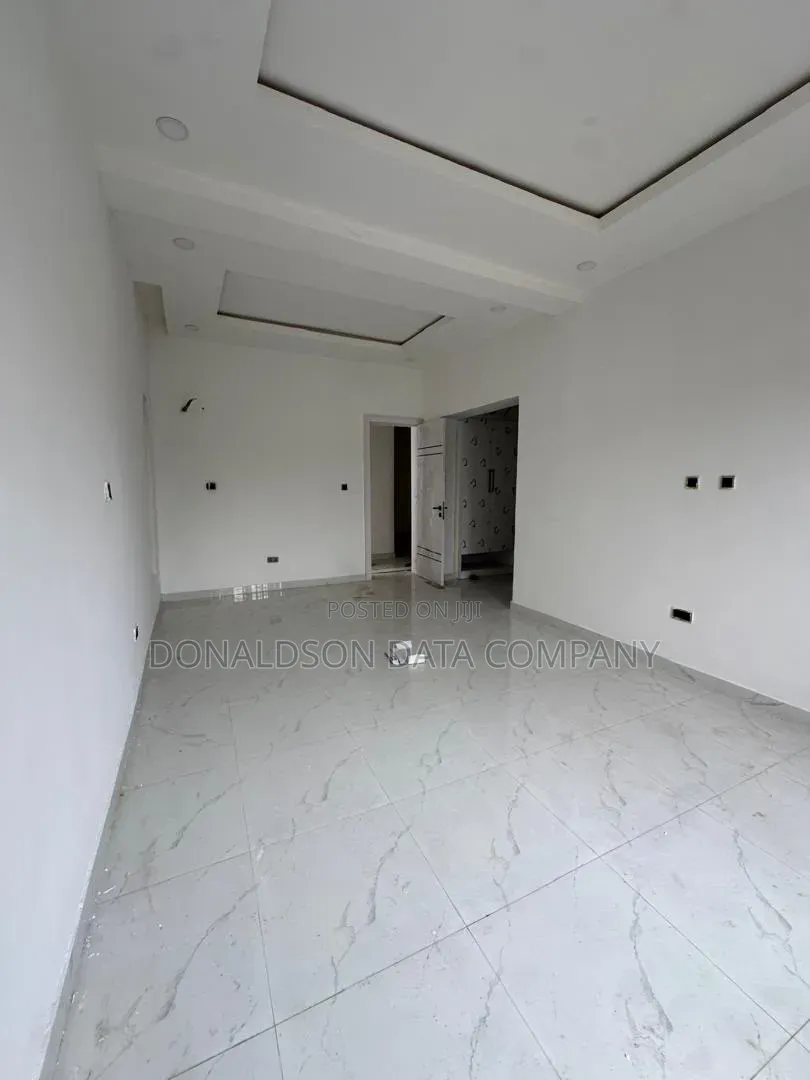 5bdrm Duplex in Opebi, Banana Island for sale in Banana Island