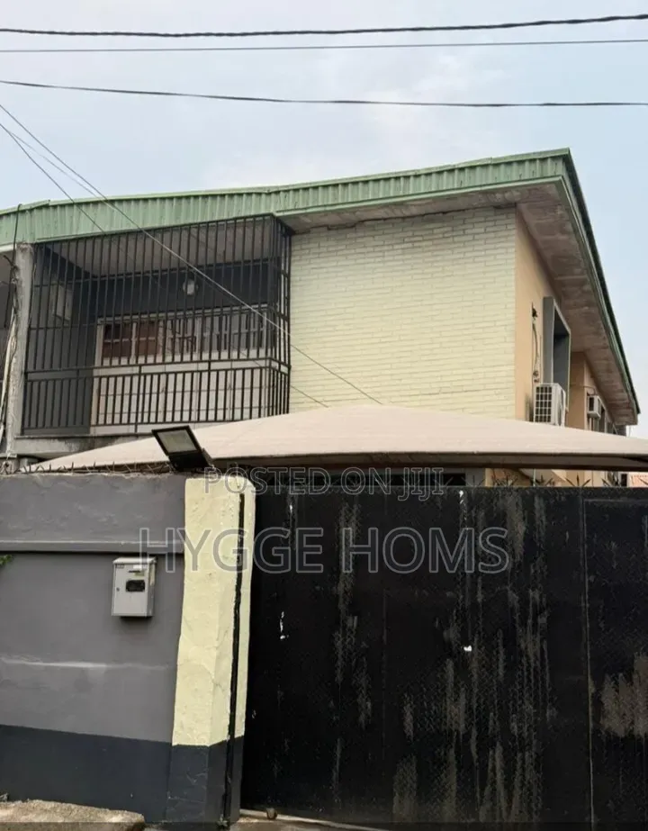4bdrm Duplex in Agbalajobi Estate, Ogba GRA for sale in Ogba GRA