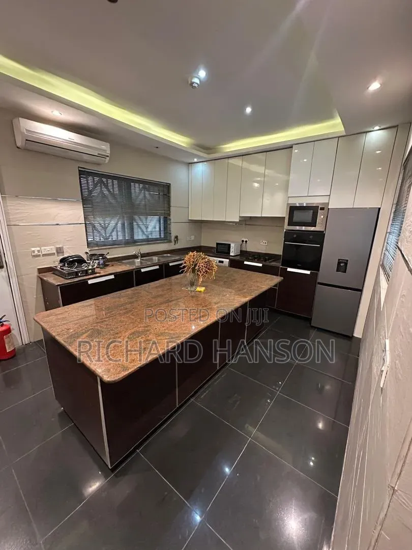 Furnished 2bdrm Penthouse in Gerald Rd, Gerard Road for rent in Gerard Road